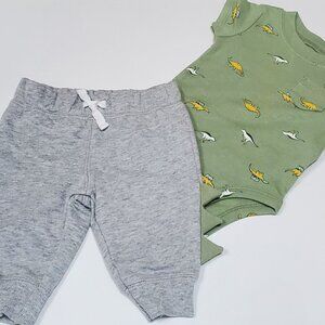 Baby Boy 2-Piece Dinosaur Bodysuit Pant Set by Carter's Size 3 mos NWT